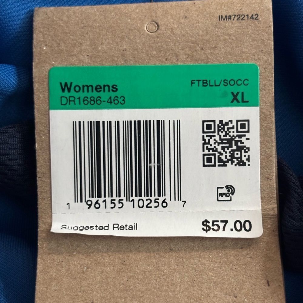 Nike woman’s Blue Track Jacket - Picture 3 of 4